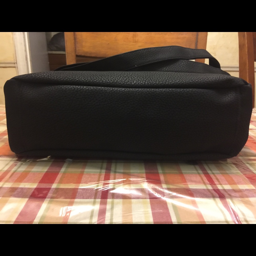 NWT Arizona Jean Co. Black Tote; Large; $75 - Picture 5 of 8